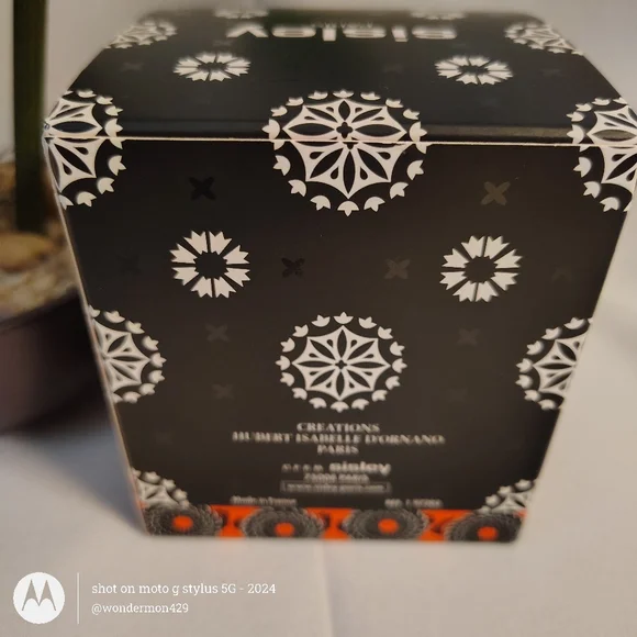 NIB Sisley Paris 5.8 oz. Tuberose 🌹Single Wick Candle - Picture 4 of 9